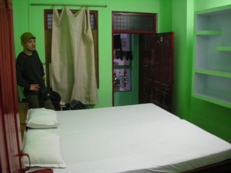 Sankatha Guest House Βαρανάσι Δωμάτιο φωτογραφία